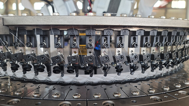 Automatic Circular Knitting Machine