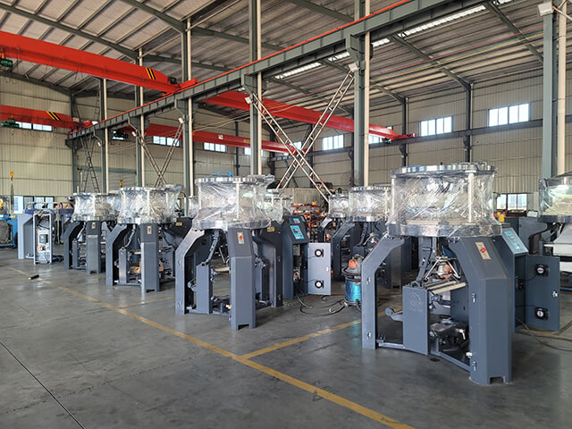 knitting machine for clothes fabric