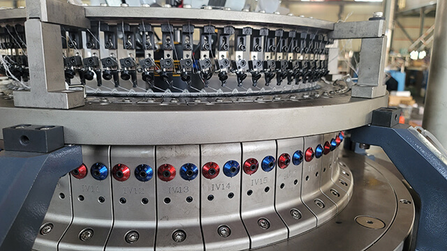 Pilotelli Knitting Machine